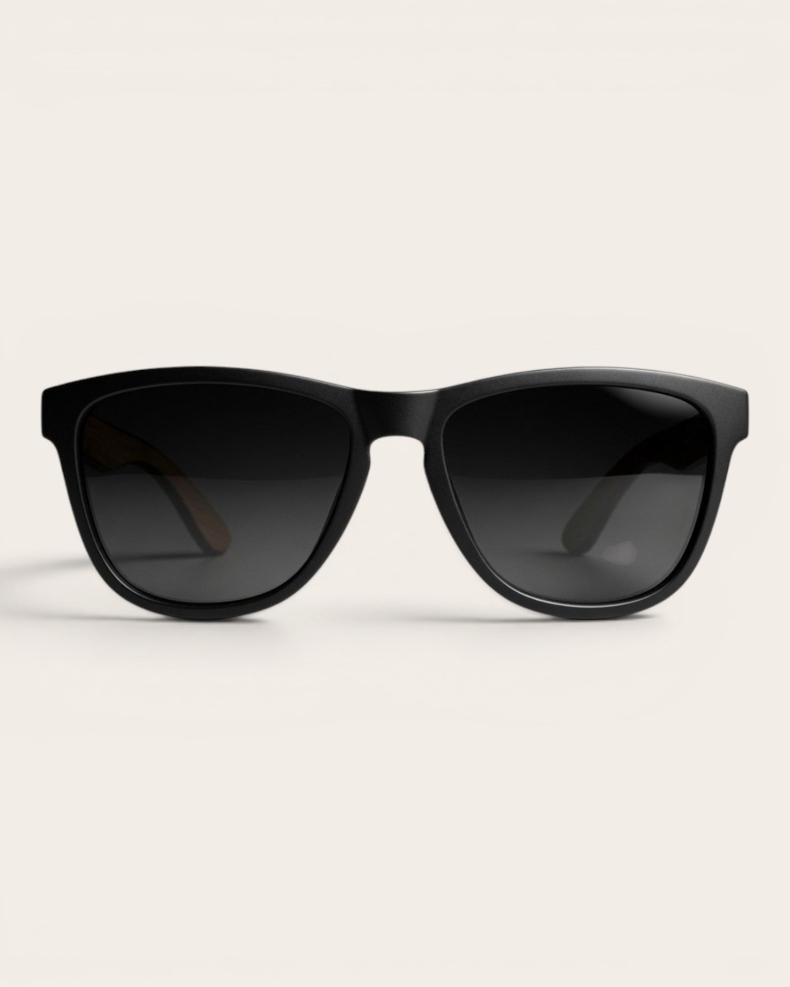 Classic / Black