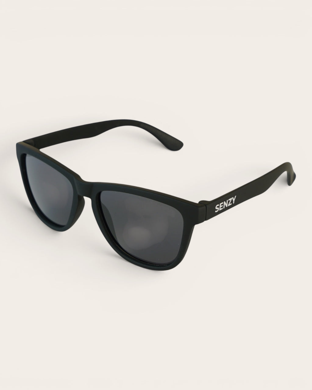 Classic / Black